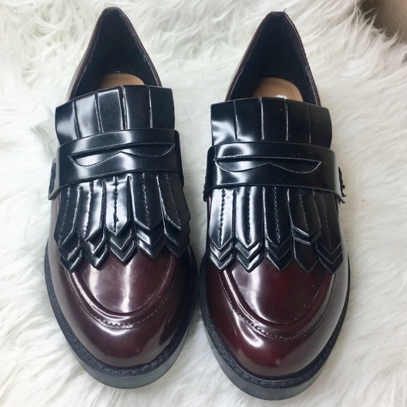 Zara Shoes - zara patent leather fringe penny loafers